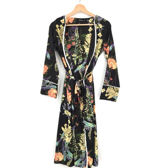 Boohoo Other - Boohoo Silky dressing Robe Black Floral lightweight boho classic M women's